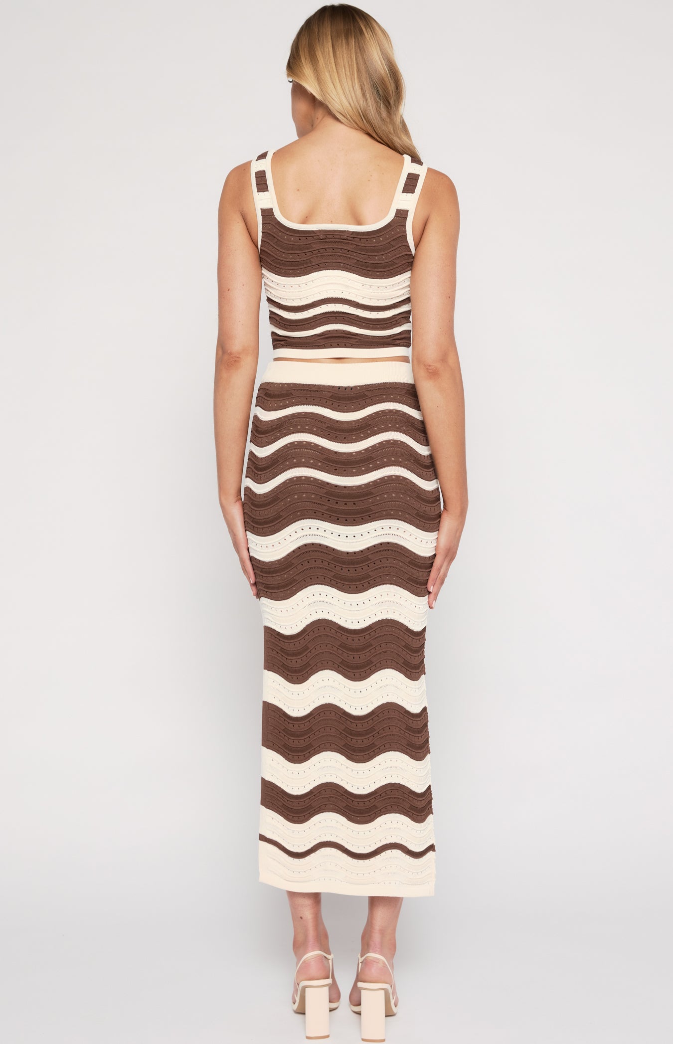 Callie Scallop Textured Contrast Knit Set (Chocolate)